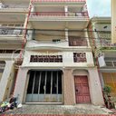 A flat (3 floors) near 7 Makara market and near Toul Kork roundabout