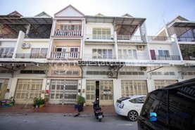 Four-bedroom flat hose is for sale located in Russey Keo with a special price below market. The house has many rooms suitable for many family members Real Estate Development in Tuol Sangke, Phnom Penh