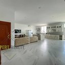 4 Bedrooms Penthouse Apartment With Gym and Swimming Pool for Rent In BKK1 Area