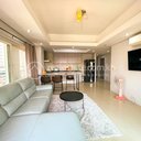 🏠 2 Bedrooms Condo for Sele  in De Castle 83 In Toul Koh Area Near TK Avenue ( Owner