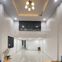 6-Bedroom Flat for Rent & Sale in TTP1