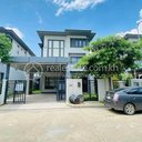 QUEEN A VILLA FOR RENT IN BOREY CHIP MONG 598 ( Road 598)