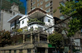 2 bedroom Apartment for sale at Corner Renovated 2-Bedroom Duplex Apartment For Sale I BKK1 in Phnom Penh, Cambodia