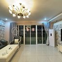  4 bedroom condominium for Sale / Rose condo 
