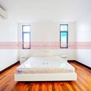 2 bedrooms condo for rent near France embassy in Daun Penh
