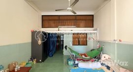 Available Units at Third Flat House for Sale in Daun Penh