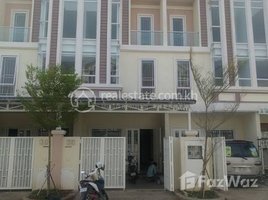 4 Bedroom House for sale in Preah Ket Mealea Hospital, Srah Chak, Voat Phnum