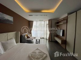 1 Bedroom Apartment for rent at Studio $890 Rent Penthouse Aeon1 , Tonle Basak