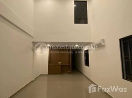 5 Bedroom Shophouse for rent in Chrang Chamreh Ti Muoy, Russey Keo, Chrang Chamreh Ti Muoy