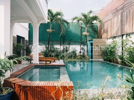 Studio Villa for rent in Doun Penh, Phnom Penh, Phsar Thmei Ti Bei, Doun Penh