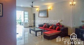 មានបន្ទប់ទំនេរនៅ TS-584 - Flat House 3 Bedrooms for Sale in Daun Penh area