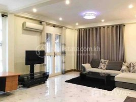 Studio Apartment for rent at Two bedroom for rent near Tuol tompong , 650$ per month, Tonle Basak