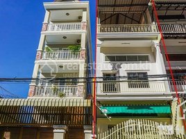 5 Bedroom Apartment for rent at TS1252 - Townhouse for Rent in Toul Tompoung area, Tonle Basak