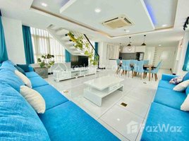 3 បន្ទប់គេង ខុនដូ for rent at Penthouse three bedrooms Rent $2100 Chamkarmon bkk3, Boeng Keng Kang Ti Bei