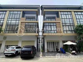 5 Bedroom Shophouse for sale in Southbridge International School Cambodia (SISC), Nirouth, Nirouth