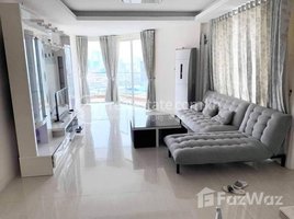 3 Bedroom Apartment for rent at Beautiful three bedroom for rent at olympia, Veal Vong
