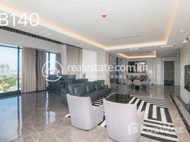 3 បន្ទប់គេង អាផាតមិន for rent at Duplex three bedroom for rent at Bkk1, Boeng Keng Kang Ti Muoy