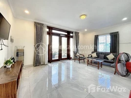 2 បន្ទប់គេង អាផាតមិន for rent at Spacious 2 Bedrooms Apartment for Rent in Chamkarmon, Tuol Tumpung Ti Muoy, ចំការមន, ភ្នំពេញ