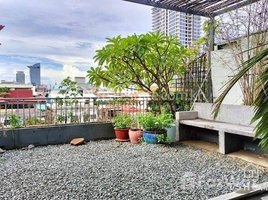 2 Bedroom Apartment for rent at TS1838 - Private Terrace 2 Bedrooms House for Rent in Daun Penh area, Phsar Thmei Ti Bei