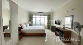 Available Units at Two Bedrooms Rent $2200 Chamkarmon bkk1