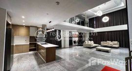 មានបន្ទប់ទំនេរនៅ Brand New Duplex Penthouse For Rent