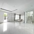 6 Bedroom Villa for sale in Phnom Penh, Veal Sbov, Chbar Ampov, Phnom Penh