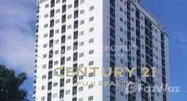 មានបន្ទប់ទំនេរនៅ 2 Bedroom Condominium for Sale at L BTK2