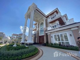 9 Bedroom Villa for rent in Nirouth, Chbar Ampov, Nirouth
