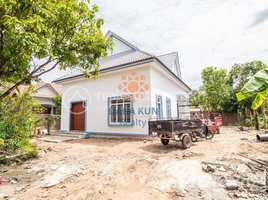 2 Bedroom Villa for rent in Sala Kamreuk, Krong Siem Reap, Sala Kamreuk