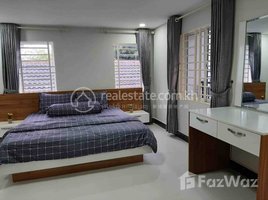 1 Bedroom Apartment for rent at Nice One Bedroom For Rent, Tuek Thla, Saensokh