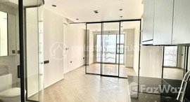 Available Units at Time Square 306