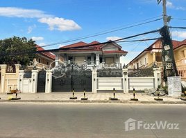 5 Bedroom Villa for sale in Khmuonh, Saensokh, Khmuonh