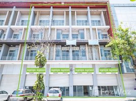 6 Bedroom Shophouse for sale in Hun Sen Bun Rany Wat Phnom High School, Srah Chak, Chrouy Changvar