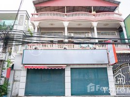 4 Bedroom Shophouse for rent in Royal University of Phnom Penh, Tuek L'ak Ti Muoy, Tuek L'ak Ti Muoy
