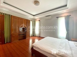 2 Bedroom Apartment for rent at Two Bed Rent Phnom Penh / Chamkarmon / Tuol Tumpung Ti Muoy 2Rooms 90m2 $1200, Tonle Basak