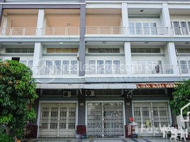 4 បន្ទប់គេង ខុនដូ for rent at Fresh Townhouse for Rent in Sen Sok Area, Voat Phnum