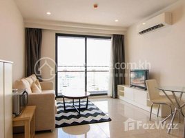 1 បន្ទប់គេង អាផាតមិន for rent at 1 bedroom $750 include -management fee -cleaning 1time/week -internet 2mb -gym&pool -moto patking -Size 59sqm Located bkk1, Boeng Keng Kang Ti Muoy