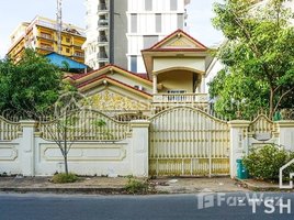 5 Bedroom Villa for rent in Tuol Kork Market, Boeng Kak Ti Pir, Tuek L'ak Ti Muoy
