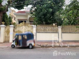 5 Bedroom House for rent in Doun Penh, Phnom Penh, Chakto Mukh, Doun Penh