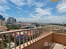 3 Bedroom Condo for rent at Three bedroom for rent at Rose garden, Tonle Basak