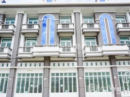 5 Bedroom House for sale in Preah Ket Mealea Hospital, Srah Chak, Chrouy Changvar