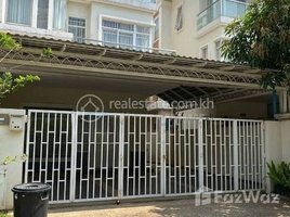 4 Bedroom Villa for rent in Phsar Thmei Ti Bei, Doun Penh, Phsar Thmei Ti Bei