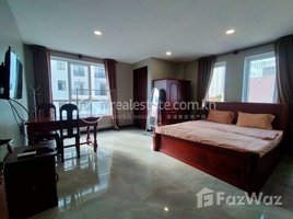 Studio Apartment for rent at Very nice available studio room for rent, Srah Chak, Doun Penh