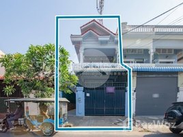 6 Bedroom Shophouse for rent in Phnom Penh, Tonle Basak, Chamkar Mon, Phnom Penh