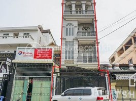 8 Bedroom Shophouse for rent in Phnom Penh, Tonle Basak, Chamkar Mon, Phnom Penh