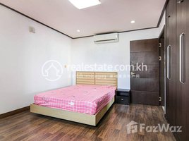 3 Bedroom Apartment for rent at Three bedroom condo minimun, Boeng Keng Kang Ti Muoy