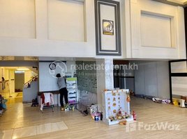 8 Bedroom Apartment for rent at Flat house for rent at Sen Sok ( 8 bedrooms) Rental fee租金：1,800$/month (can negotiation), Tuek Thla