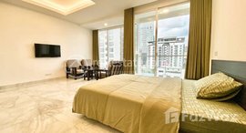 មានបន្ទប់ទំនេរនៅ Tonle Bassac | 8F Studio Serviced Apartment For Rent $650/month 