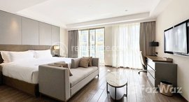 មានបន្ទប់ទំនេរនៅ Three Bedrooms Serviced Apartment for Rent in Daun Penh