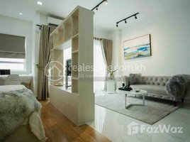 Studio Apartment for rent at Western style available one bedroom for rent, Phsar Daeum Thkov